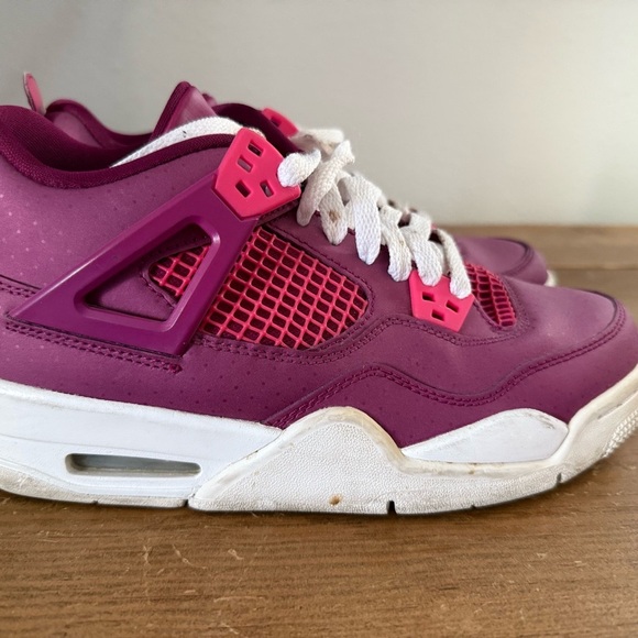 jordan 4 retro burgundy